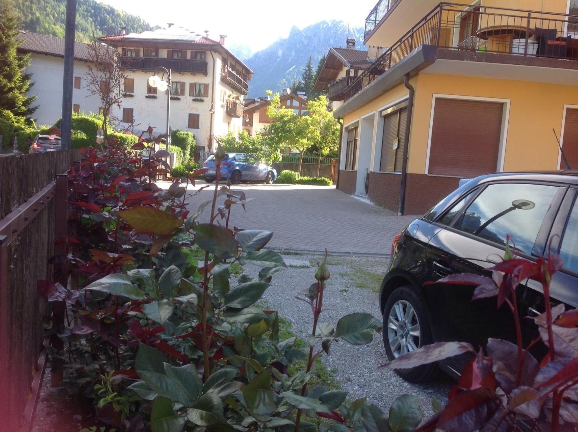 Casa Berlanda Apartamento Fiera Di Primiero Exterior foto
